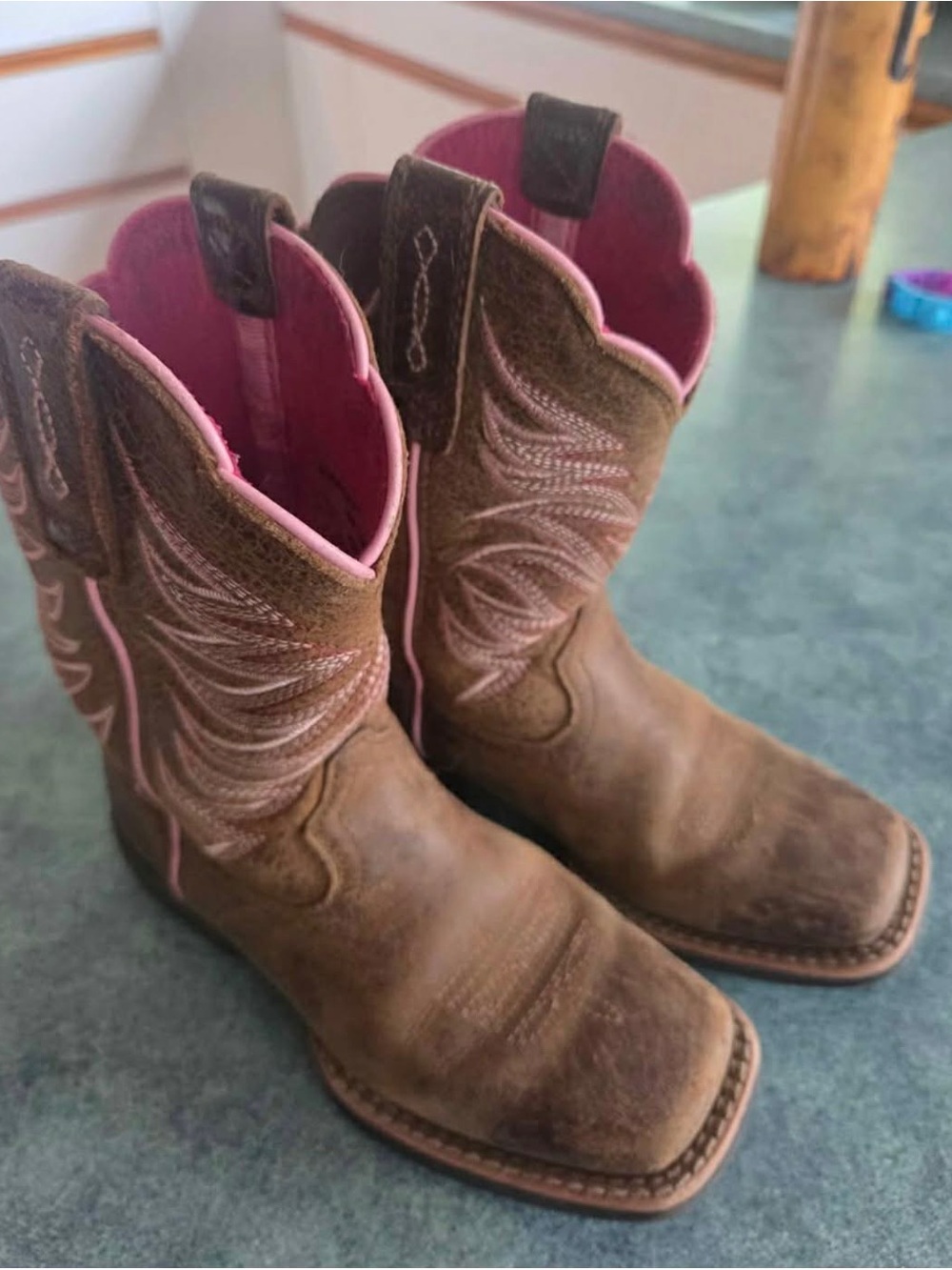 ARIAT Kids Brown Leather Cowboy Boots with Pink Stitching and Lining